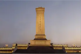 修建人民英雄纪念碑有多难？7116人，7个月，94吨碑心石运到北京图片