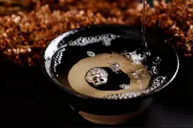 一男子每天喝二两酒，但是长期坚持跑步，后来发生啥了？来看看图片