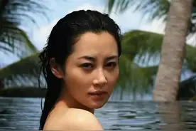 五十岁老阿姨，怀着一颗少女心，许晴，不老女神，一后一张惊艳图片