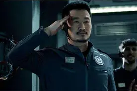 《流浪地球2》如果大获成功？吴京的影史地位或将正式超越成龙图片
