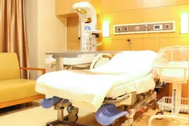 探望刚出生的孕妇时，这五句话不要乱说，容易引发孕妇抑郁情绪图片