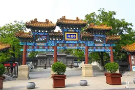 河北正定有一座“东方好莱坞”，是众多影视剧取景地，却是假古迹图片