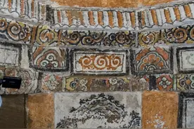 墓中观音菩萨请看山西兴县麻子塔元代壁画墓图片