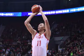 易建联之后，中国男篮最强五位内线球员（全方面数据对比）图片