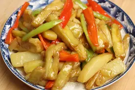东北地三鲜的正宗做法，掌握好窍门，好吃不油腻，比吃肉还香图片
