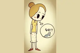 脚底长蜡黄色硬物，很多人误认为是“鸡眼”，观念有误！图片