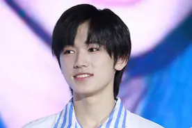 时代少年团活动，生图颜值看的过去，身高有多虐全被相机记录了图片