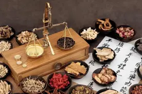 “小柴胡颗粒”到底有何功效？为什么应用如此广泛呢？不妨了解图片