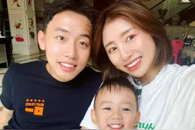 奥运冠军邹凯周捷官宣二胎 邹凯：家庭地位又下降了图片