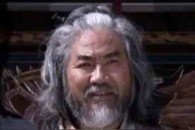 4年前，张纪中与妻子双双急诊入院，恩爱26年的"遮羞布"彻底掀开图片