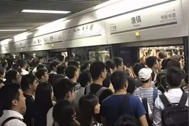 靠利息生活？银行经理透露：只要存款“达标”，利息等于一份工资图片