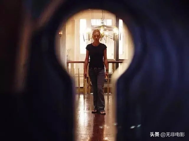 《逃出绝命镇》中你可能遗漏的10处精彩伏笔