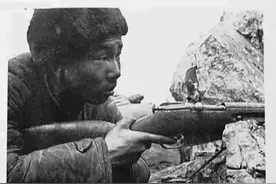 百年第一狙击手张桃芳，曾0.1秒逃生，美军：他想打头绝不会打偏图片