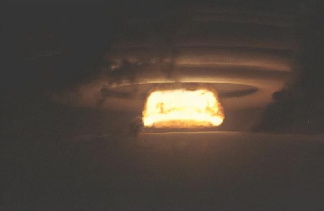 最全合集：88张核爆实验高清照片，全世界已知大型核爆实验2048次