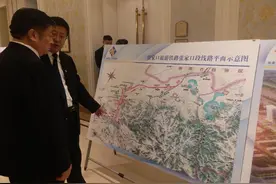 张家口将建旅游铁路，专设草原天路站图片