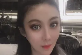 突然肠爆裂病危！49岁女星经历三次手术，下次再复发无法存活图片
