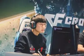 CF：枪王之王能当职业选手么？他们之间的实力差距简直不敢想象图片
