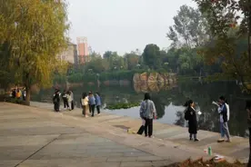 读三本大学怎么样？与二本、专科有何差别？我用亲身经历告诉你！图片