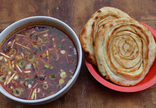 洛阳非遗有美食 请君品尝开心吃