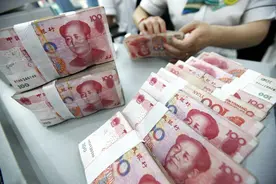 14亿人口，有消费能力的只有2亿？大家钱袋子被“谁”掏空了？图片