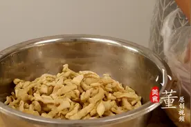 小董家自制腌萝卜，吃半年不坏，做法超简单，脆爽利口又下饭图片