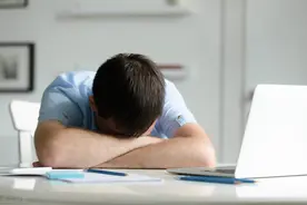 中学生患有抑郁症该怎么办图片