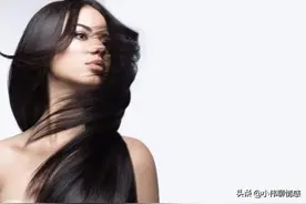 你喜欢老婆长发还是短发？在床上最多的一句话就是，你压我头发了图片