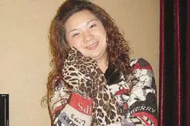 “亿万富婆”李宝华：打60万美体针，燕窝当水喝，最终结局如何图片