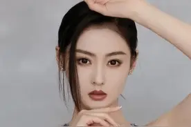 张天爱被质疑整容，山根挺拔认不出，同时撞脸李嘉欣和张柏芝图片