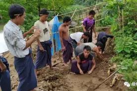 缅甸建难民营挖地挖出大量古银币，这钱怎么处理最合适？图片