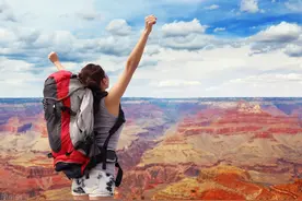 户外露营，男女驴友“混帐”住一起会尴尬吗？3名女驴友说漏了嘴图片