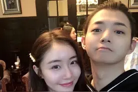 谁毁掉了“艺术家”霍尊？是陈露，还是她？图片