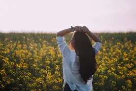 "I'm not myself" 不是“我不是自己”？图片