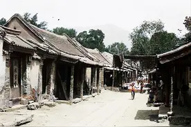 山东泰安：1907年6月的岱庙、城隍庙和蒿里山图片