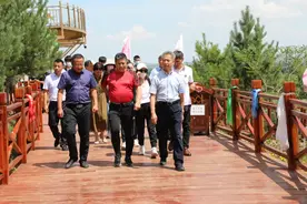 中央广播电视总台《唱响新时代》节目组到乌兰浩特市堪景图片