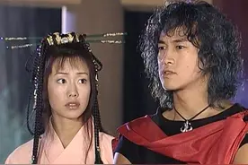 丑女硬演美女，台词羞耻做作，洗脑神剧《风云》魔性又上头图片