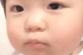 表情包：我们已经是好朋友了，怎么不跟我亲热亲热图片