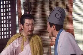 刘备得孔明真是如鱼得水吗？蜀汉惨败后，诸葛亮却吐出一句怨言图片
