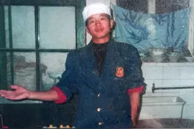 河南小伙独上北京打工，身无分文时遇好心老板：教我手艺还管吃住，给了我家一样的温暖图片
