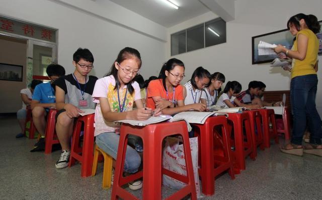 ��������׶�û��ѧ����ѵ�����������޴ӷ������ҳ��ܷ�ʹ�����