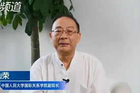 在随波逐流的时代，总有人选择乘风破浪图片