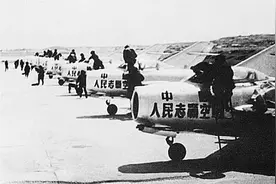 异国扬军威   壮志立新功——记抗美援朝战争中的闽籍将星图片
