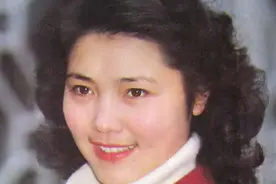 姜黎黎：因《暗礁》一夜爆红，30岁查出血癌，老公不离不弃40年图片