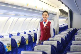 还原空乘人生活，他们不是你想的样子图片