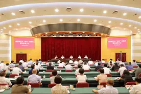 作风建设永远在路上！浦东召开纠“四风”树新风警示教育大会图片