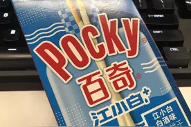 百奇联名江小白 酒味饼干C位出道图片