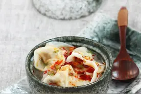 馄饨汤怎么调？加这几种调料，开水一冲，3种口味，比骨头汤鲜美图片