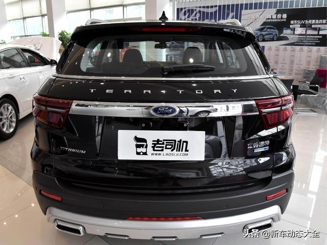 超低价高配置合资SUV，空间大全景影像性价比领先，实拍福特领界