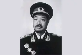 1963年，贺龙训话国足：拿不到前三，回来就解散！最终比赛如何？图片