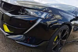 学习奔驰，全新标致猎装版亮相，整车黑武士，飞机座舱配360马力图片